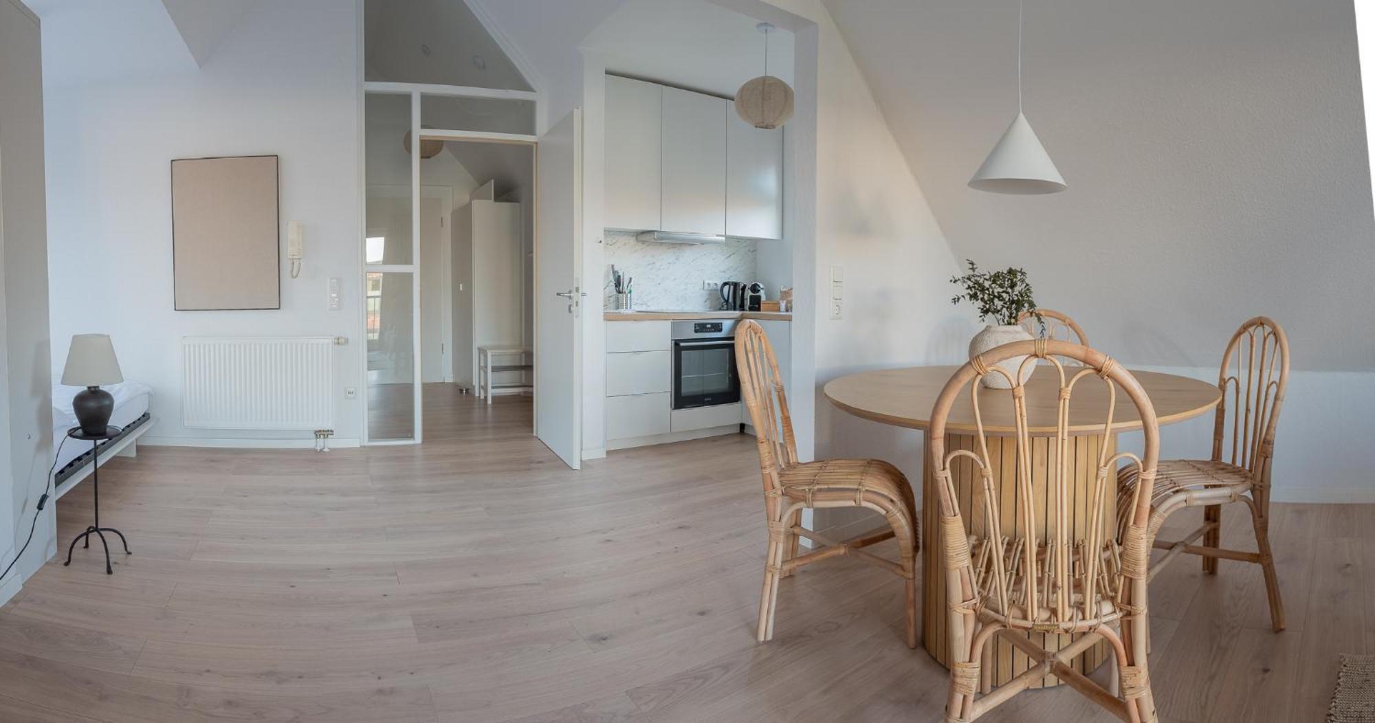 Apartment Nordisches Wohlfuehlnest In Der Altstadt Von